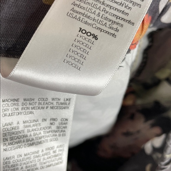 MOTHER | Women’s The Quickie Greaser Ankle Pants Floral Print Size Medium - Picture 10 of 10